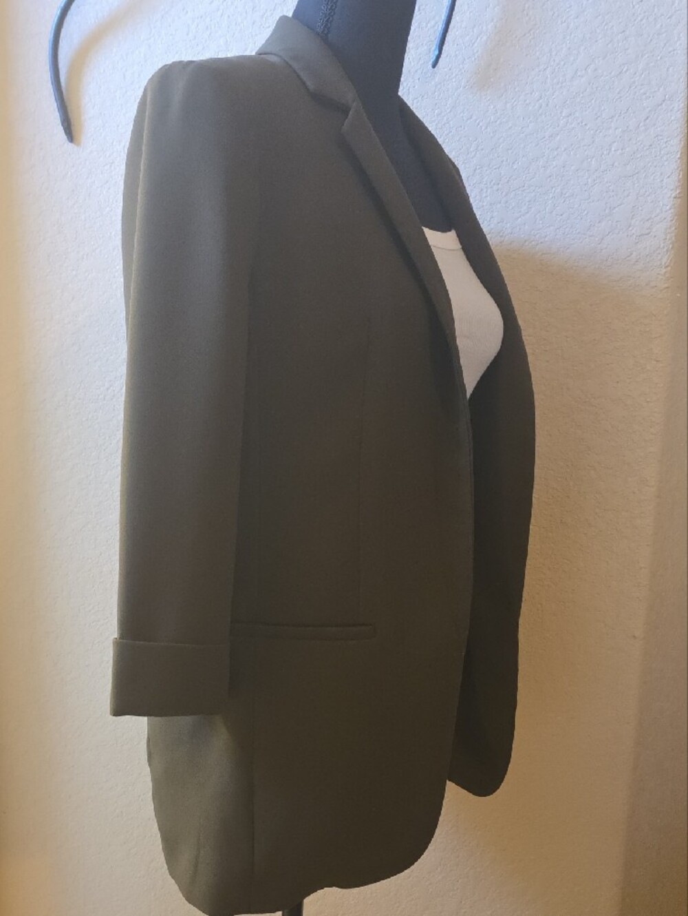 Express Olive Green Open-Front Women's Blazer - Picture 4 of 6
